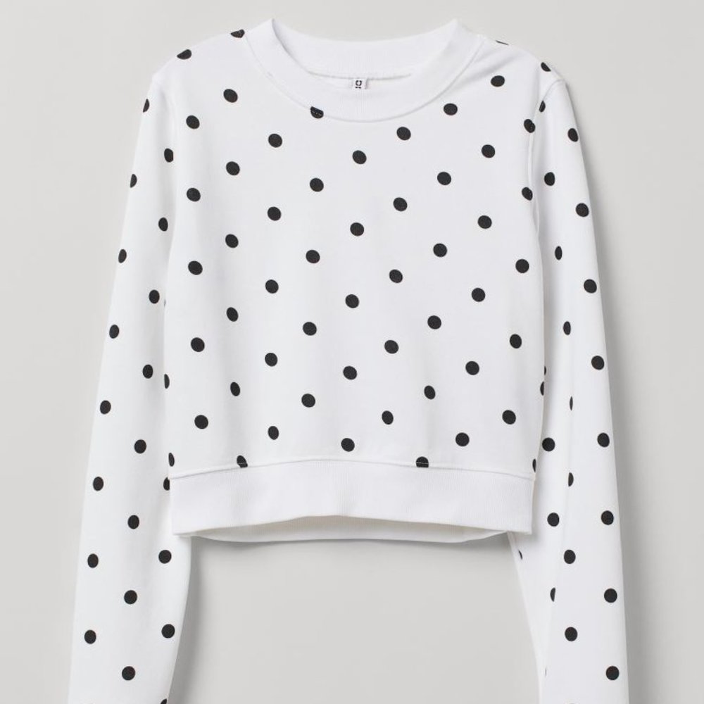 H&M Divided Cropped Sweatshirt